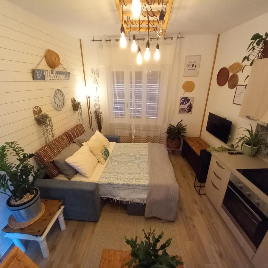 Casa Fiorita 22 Porto Ceresio Leilighet Eksteriør bilde